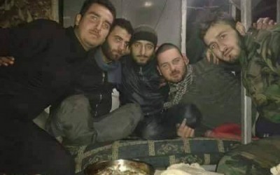 هذا الصورة ليست لعناصر النظام الخمسة الذين قُتلوا بغارات إسرائيلية على دمشق مؤخراً