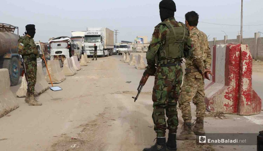 هل تفرض حواجز المعارضة السورية مبالغ مالية على القادمين من تركيا؟